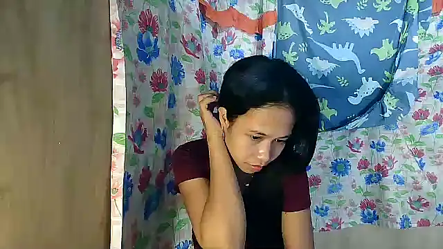 PinaySkinnyGirl online show from 03/04/26, 01:50