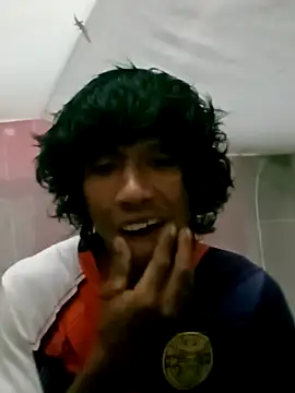 Snapshot of Kungsm@xh chatting on 09/28/25, 03:17 Kungsmxh online show from 09/28/25, 03:17