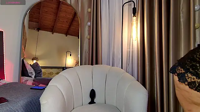 Madissononee online show from 07/19/26, 02:15