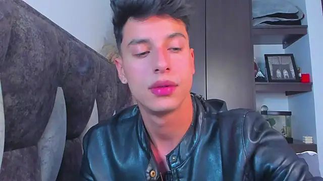 I Gabriel online show from 01/13/25, 11:06