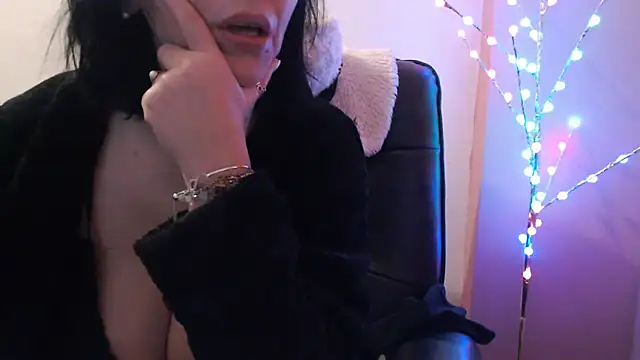 Snapshot of algodonyfresa chatting on 01/17/25, 01:46 algodonyfresa online show from 01/17/25, 01:46