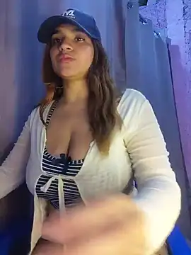 SexyFriends  online show from 07/25/26, 12:31