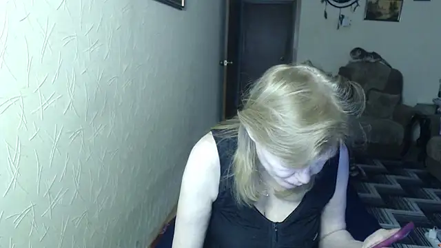 Sexy Irene online show from 12/22/25, 12:35