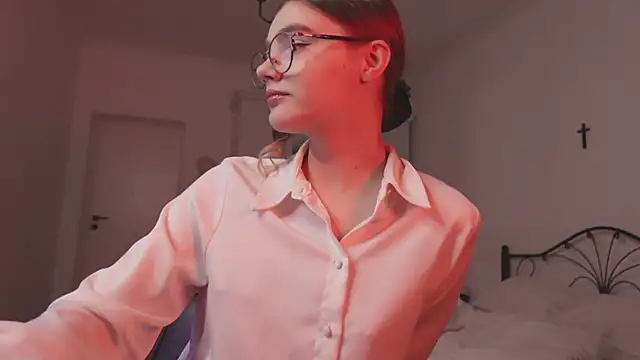 Snapshot of allotropp chatting on 04/12/26, 07:19 allotropp online show from 04/12/26, 07:19