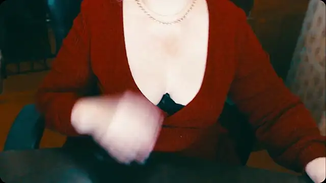 Snapshot of AlisaHot55 chatting on 12/09/24, 12:08 AlisaHot55 online show from 12/09/24, 12:08