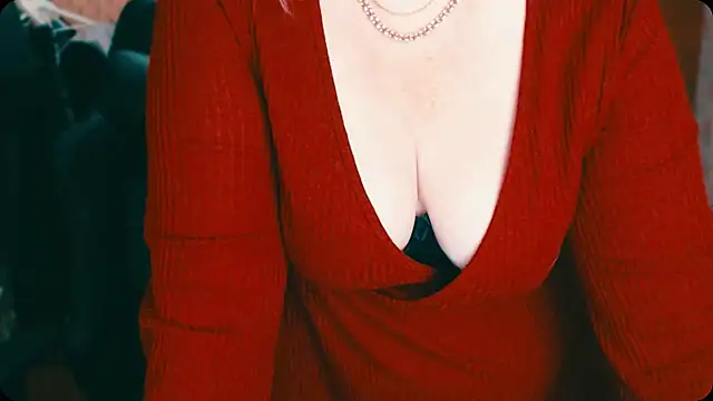 Snapshot of AlisaHot55 chatting on 01/16/25, 10:10 AlisaHot55 online show from 01/16/25, 10:10