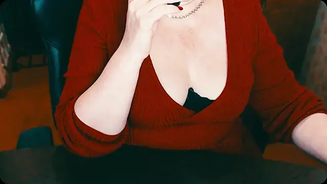 Snapshot of AlisaHot55 chatting on 01/16/25, 03:56 AlisaHot55 online show from 01/16/25, 03:56