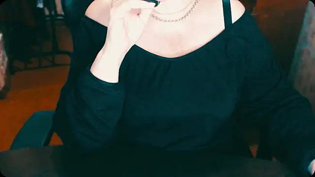 Snapshot of AlisaHot55 chatting on 01/28/25, 06:49 AlisaHot55 online show from 01/28/25, 06:49