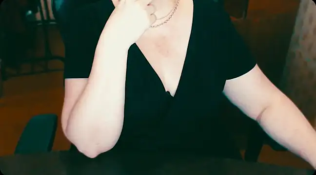 Snapshot of AlisaHot55 chatting on 01/30/25, 09:14 AlisaHot55 online show from 01/30/25, 09:14