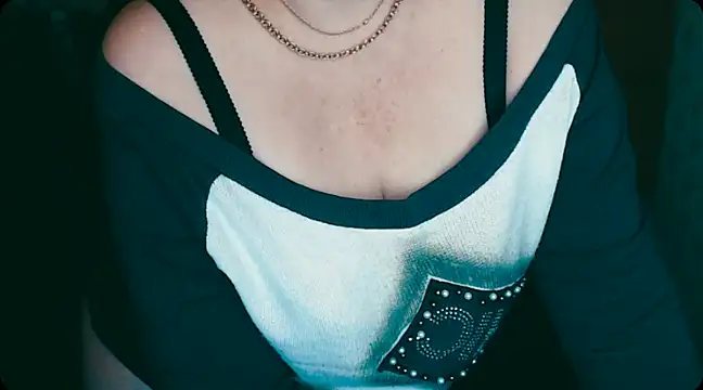 Snapshot of AlisaHot55 chatting on 02/13/25, 10:23 AlisaHot55 online show from 02/13/25, 10:23