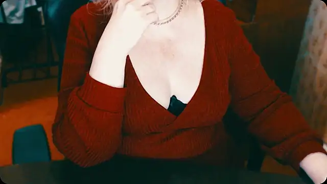 Snapshot of AlisaHot55 chatting on 02/26/25, 09:37 AlisaHot55 online show from 02/26/25, 09:37