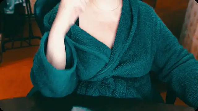 Snapshot of AlisaHot55 chatting on 02/27/25, 07:04 AlisaHot55 online show from 02/27/25, 07:04