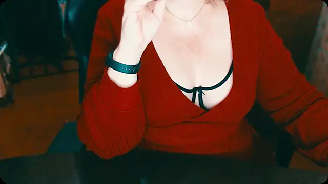 Snapshot of AlisaHot55 chatting on 11/20/25, 01:00 AlisaHot55 online show from 11/20/25, 01:00