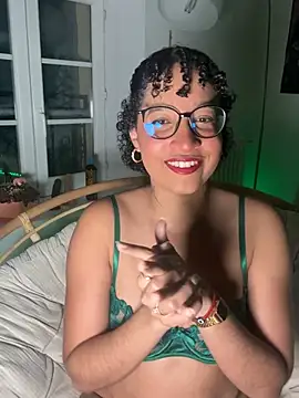 Lauyako online show from 05/06/26, 11:48