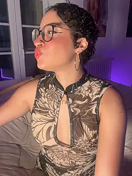 Lauyako online show from 07/19/26, 03:38