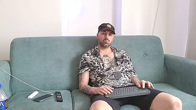 MattxFeet online show from 08/06/26, 05:26