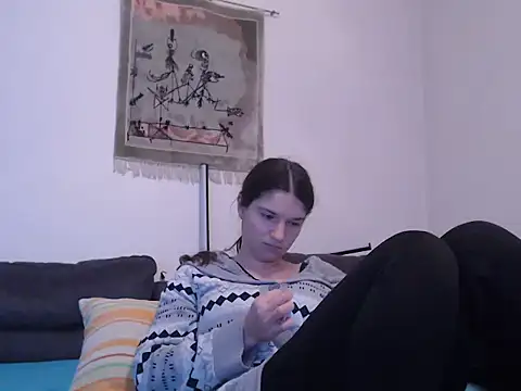 Geile-Luna online show from 12/18/25, 07:31