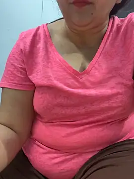 Snapshot of Preet_Kaur_69 chatting on 10/30/25, 03:19 Preet Kaur 69 online show from 10/30/25, 03:19