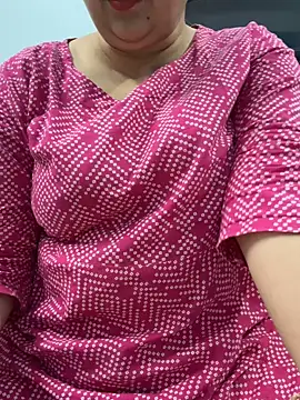 Snapshot of Preet_Kaur_69 chatting on 11/02/25, 09:55 Preet Kaur 69 online show from 11/02/25, 09:55