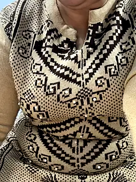 Snapshot of Preet_Kaur_69 chatting on 11/23/25, 10:15 Preet Kaur 69 online show from 11/23/25, 10:15