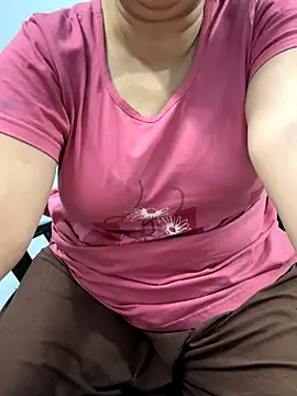 Snapshot of Preet_Kaur_69 chatting on 11/30/25, 06:01 Preet Kaur 69 online show from 11/30/25, 06:01