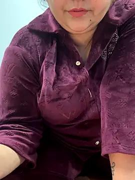 Snapshot of Preet_Kaur_69 chatting on 12/02/25, 03:18 Preet Kaur 69 online show from 12/02/25, 03:18