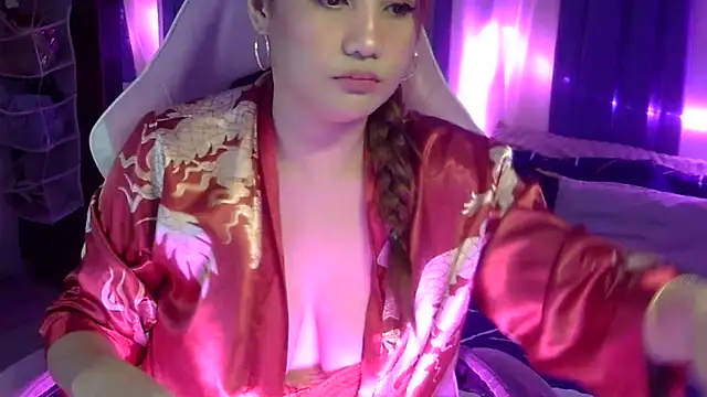 Snapshot of yourbabe_Brielle chatting on 10/22/25, 01:55 yourbabe Brielle online show from 10/22/25, 01:55