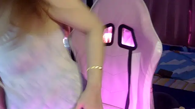 Snapshot of yourbabe_Brielle chatting on 11/15/25, 05:20 yourbabe Brielle online show from 11/15/25, 05:20