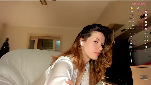 Butterfly-  online show from 01/30/25, 08:32