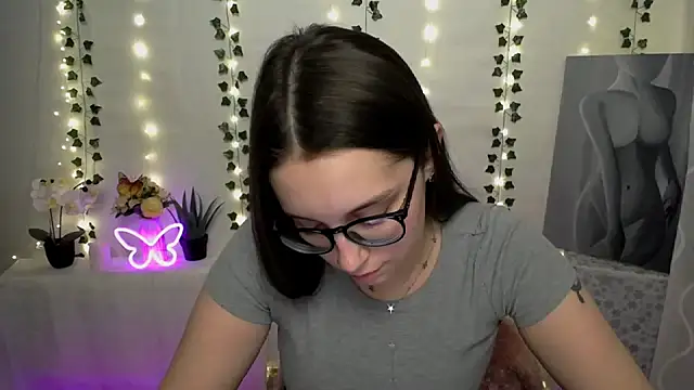 SweetPrincess  online show from 02/25/25, 04:42