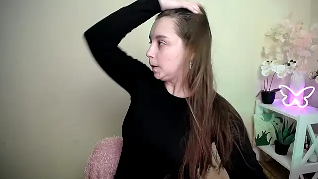 SweetPrincess  online show from 02/02/26, 06:45