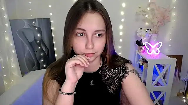 Snapshot of SweetPrincess_ chatting on 06/11/26, 05:27 SweetPrincess online show from 06/11/26, 05:27