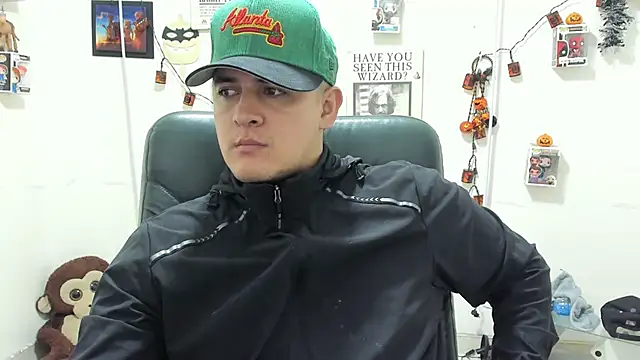 ney 22 online show from 11/04/25, 04:44