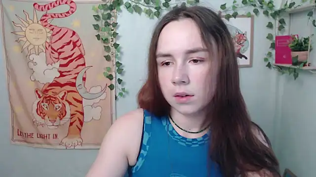VeryVeryVeryShy  online show from 07/04/26, 05:35