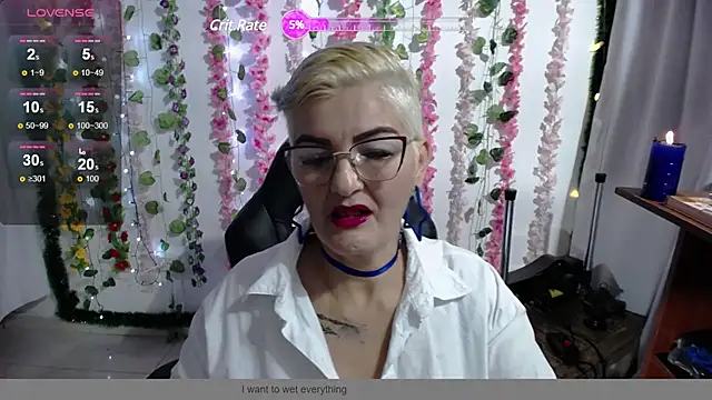Snapshot of bety-cum2 chatting on 12/12/24, 10:13 bety-cum2 online show from 12/12/24, 10:13