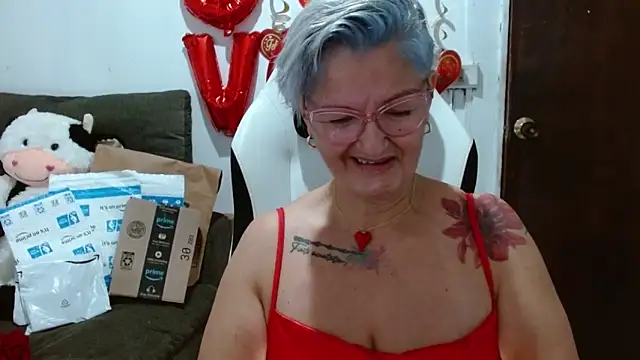 bety-cum2 online show from 02/14/26, 09:28