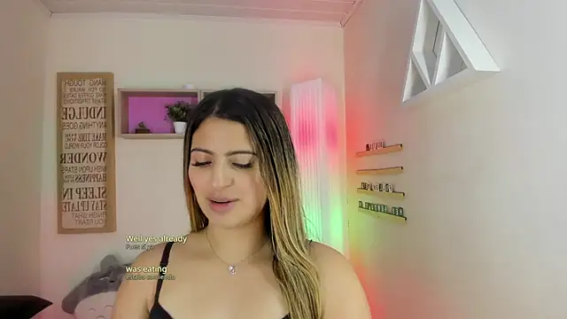 little antonela online show from 12/05/24, 06:33