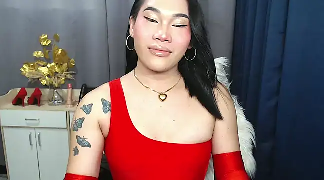 Ur Fantastic Lina online show from 12/26/24, 01:32