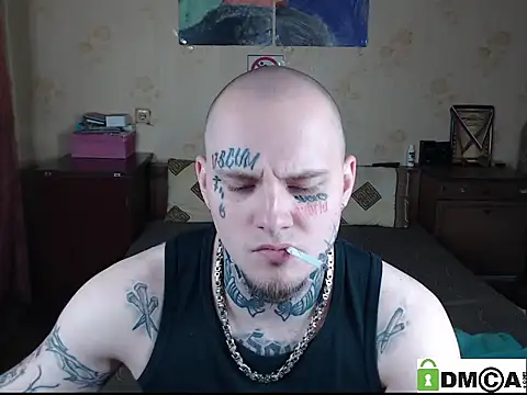 Keny Collins online show from 11/05/25, 12:21