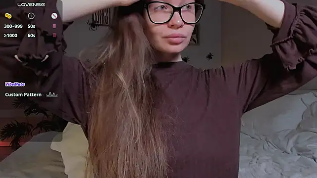 Virtual Girll online show from 10/25/25, 04:46