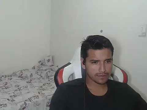 kylian 07 online show from 03/27/26, 02:06