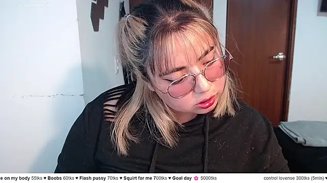 yini angel online show from 05/23/26, 03:01