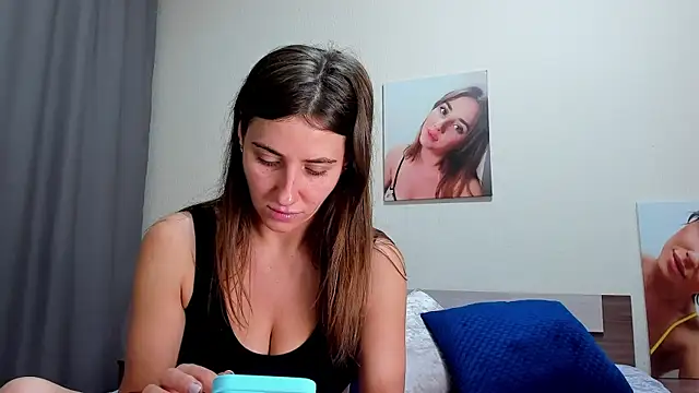 Snapshot of Squishy_Goddess chatting on 02/10/25, 04:19 Squishy Goddess online show from 02/10/25, 04:19