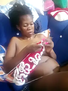 Snapshot of africanpussy22 chatting on 11/17/25, 08:58 africanpussy22 online show from 11/17/25, 08:58