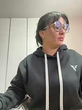 SWEETLILY18 online show from 01/31/25, 02:17