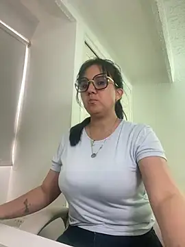 SWEETLILY18 online show from 01/31/25, 09:16