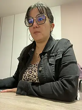 SWEETLILY18 online show from 02/20/25, 11:20