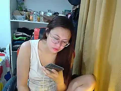 crizzybel online show from 04/13/26, 09:09