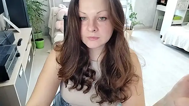 Marla Singerrr online show from 10/28/25, 05:44