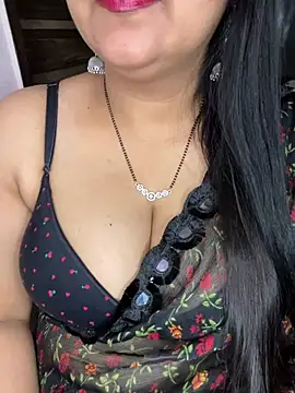 Zoya Varma004 online show from 03/23/26, 09:46